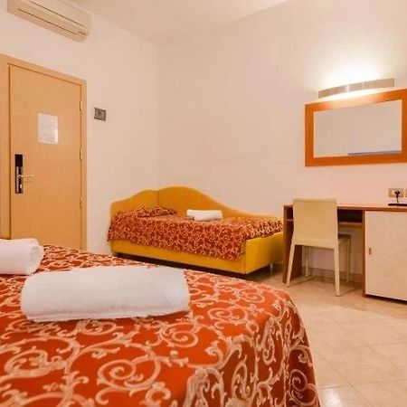 Hotel Ivana ميسانو ادرياتيكو المظهر الخارجي الصورة