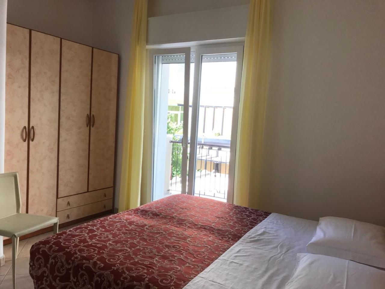 Hotel Ivana ميسانو ادرياتيكو المظهر الخارجي الصورة