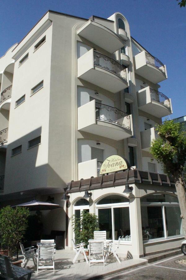Hotel Ivana ميسانو ادرياتيكو المظهر الخارجي الصورة